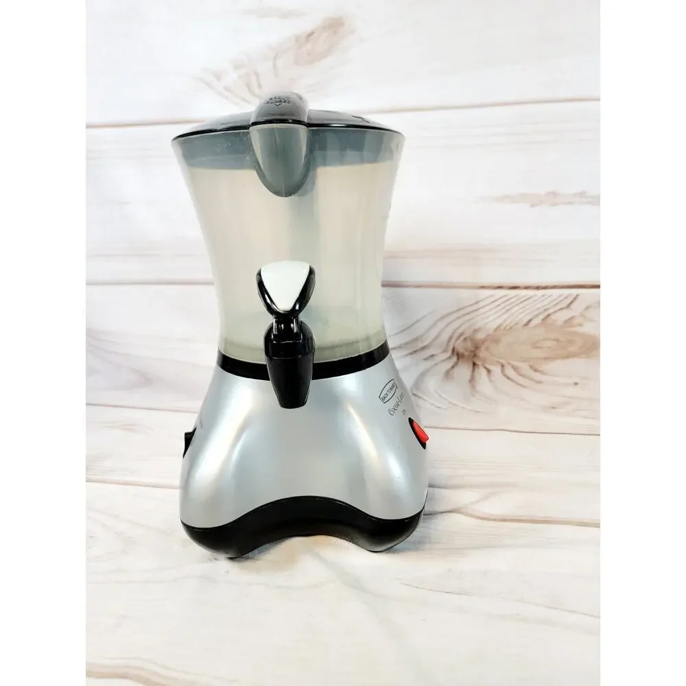 Back to Basics Cocoa Latte Hot Drink Maker CM300BR Hot Chocolate Froth & Heat